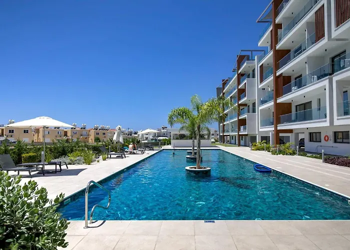 New Coral + Pool & Sauna Appartement